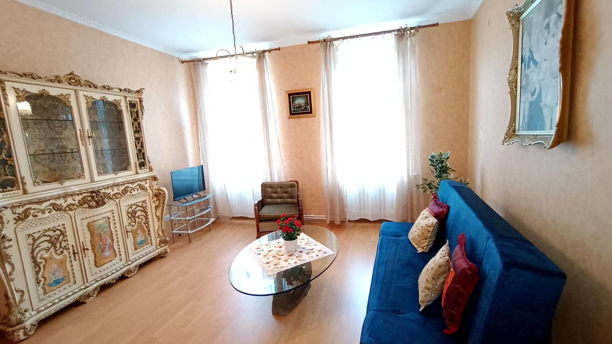 Apartments Stubsi With Colonnade View 카를로비바리 외부 사진
