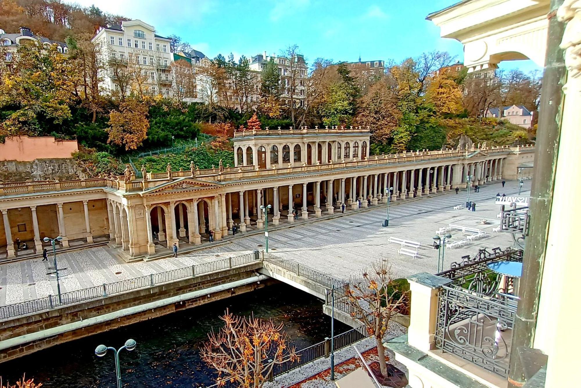 Apartments Stubsi With Colonnade View 카를로비바리 외부 사진